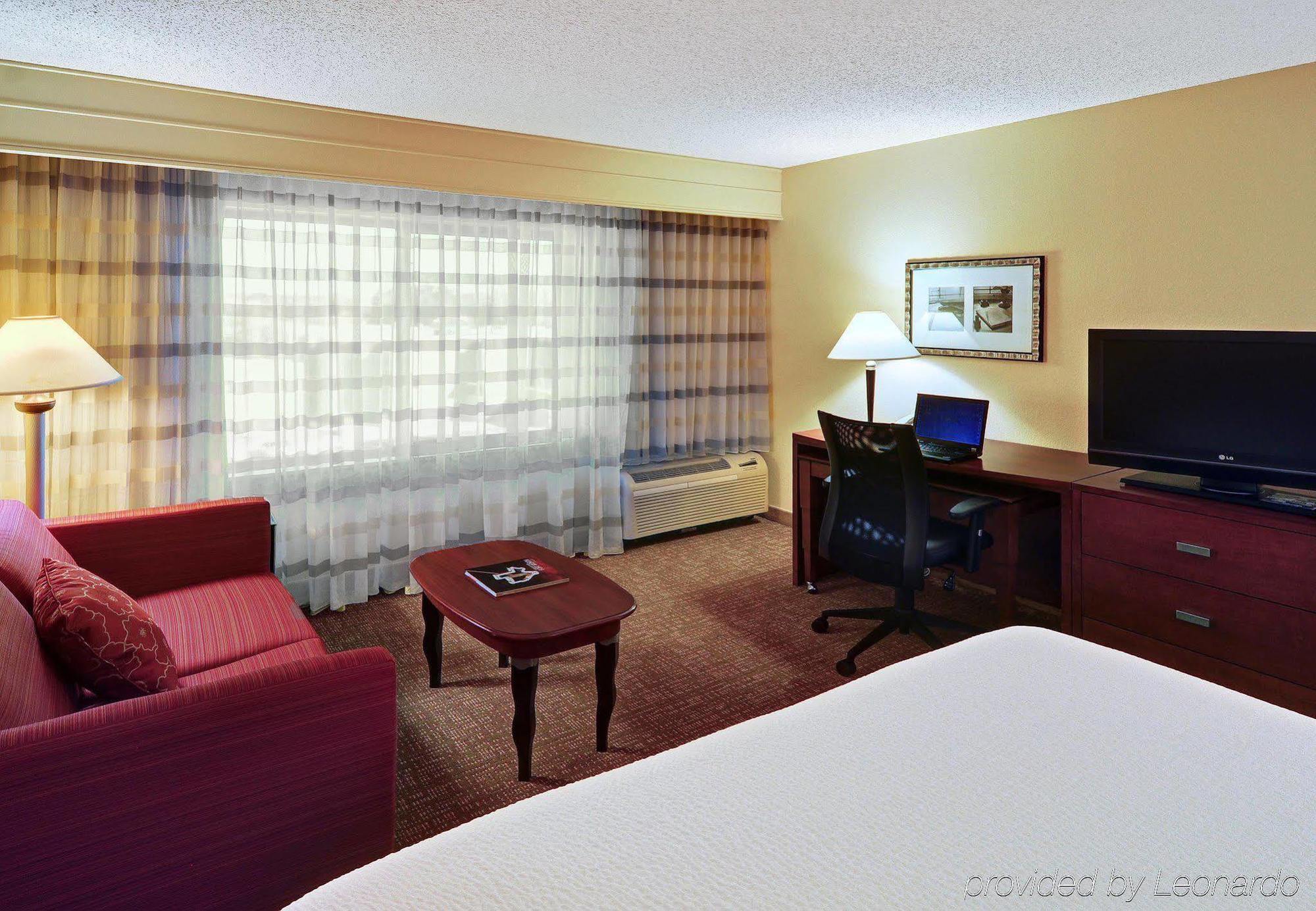 Courtyard Fort Worth I-30 West Near Nas Jrb Esterno foto